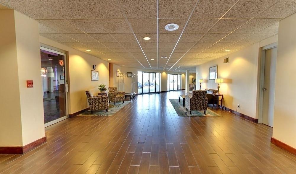 Comfort Inn & Suites Beaver Dam Buitenkant foto