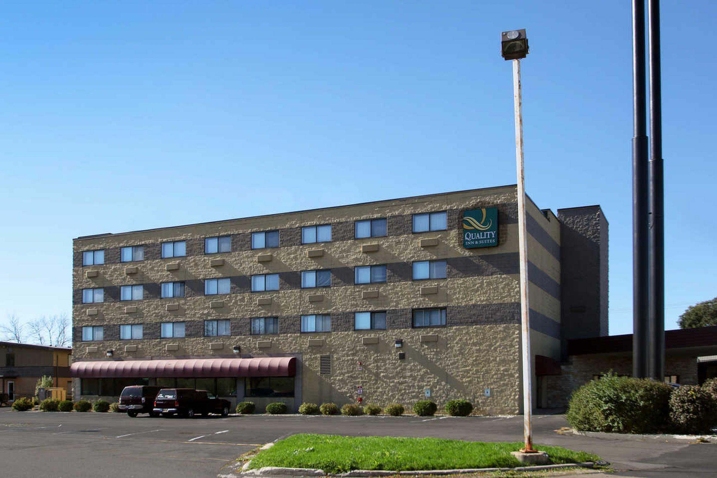 Comfort Inn & Suites Beaver Dam Buitenkant foto