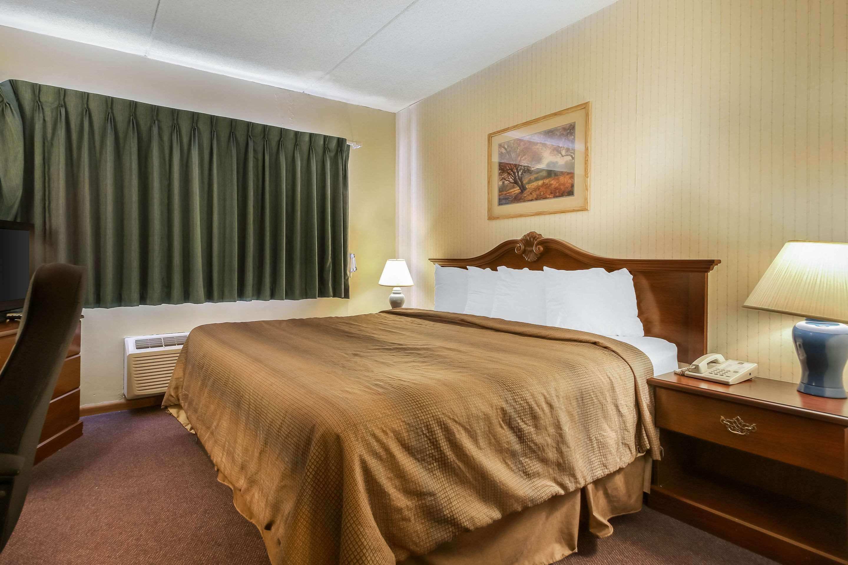 Comfort Inn & Suites Beaver Dam Buitenkant foto