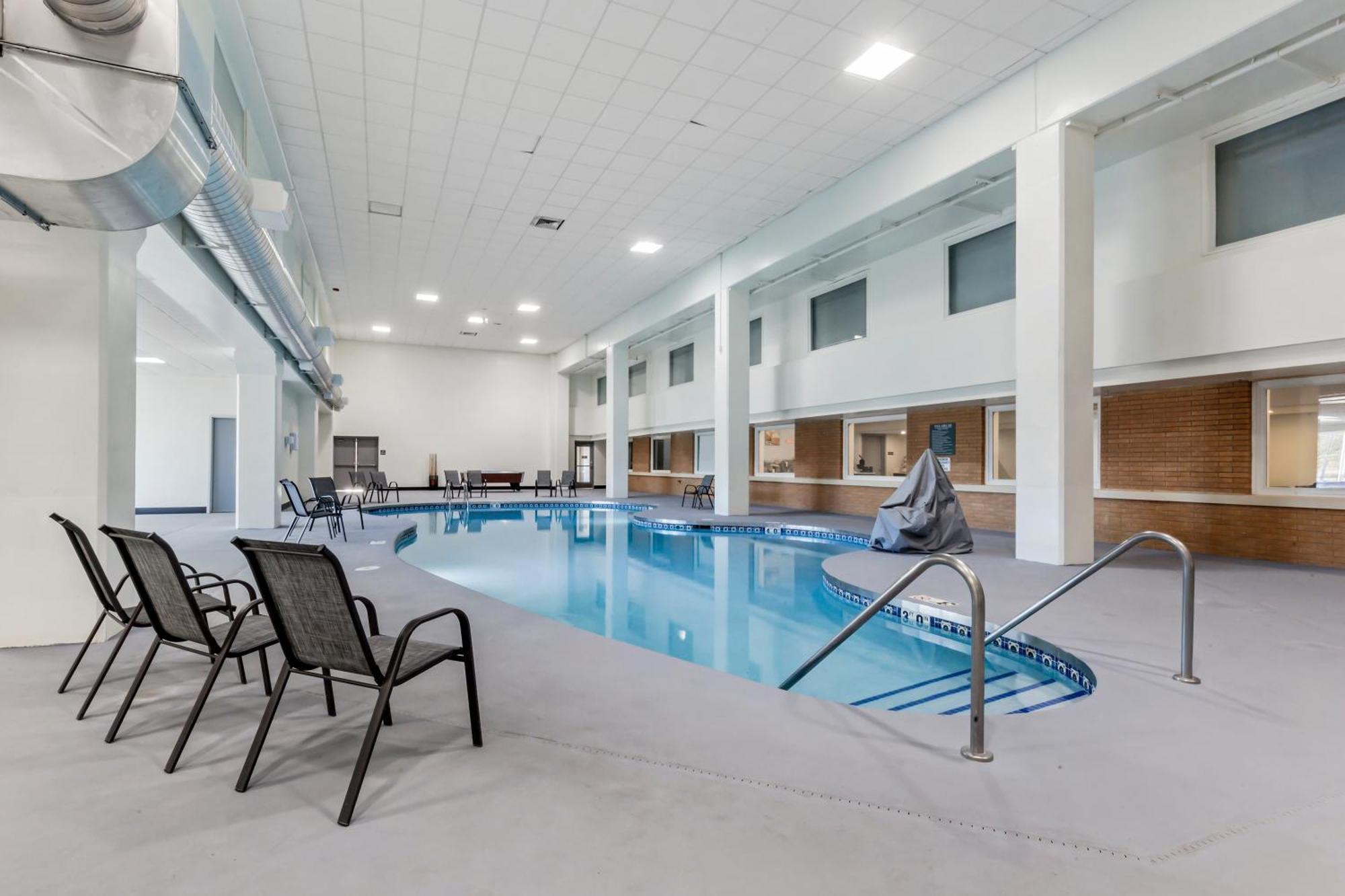Comfort Inn & Suites Beaver Dam Buitenkant foto