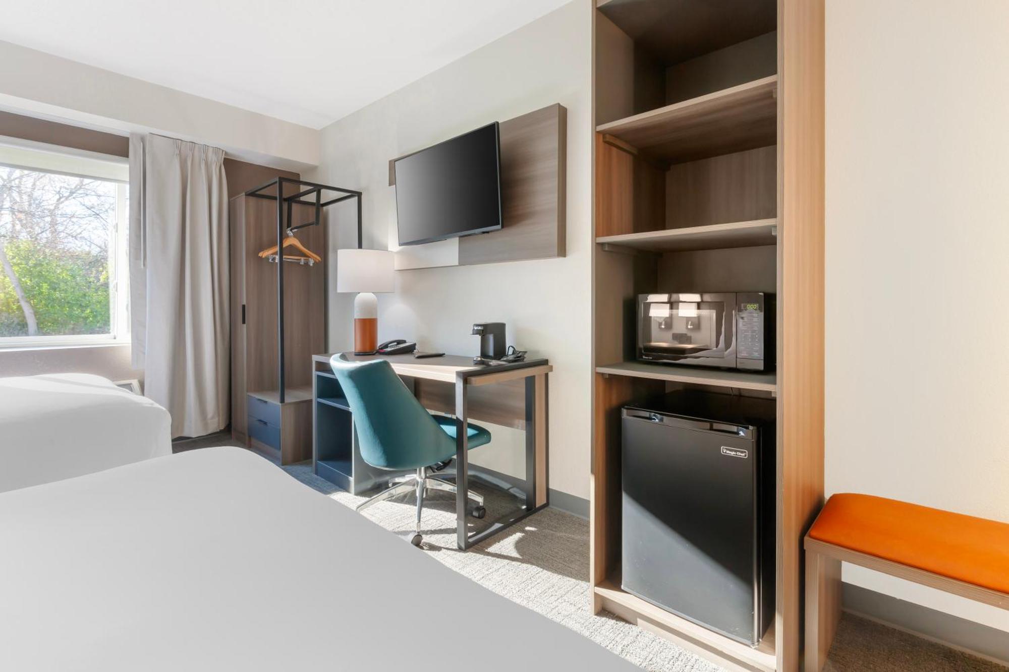 Comfort Inn & Suites Beaver Dam Buitenkant foto