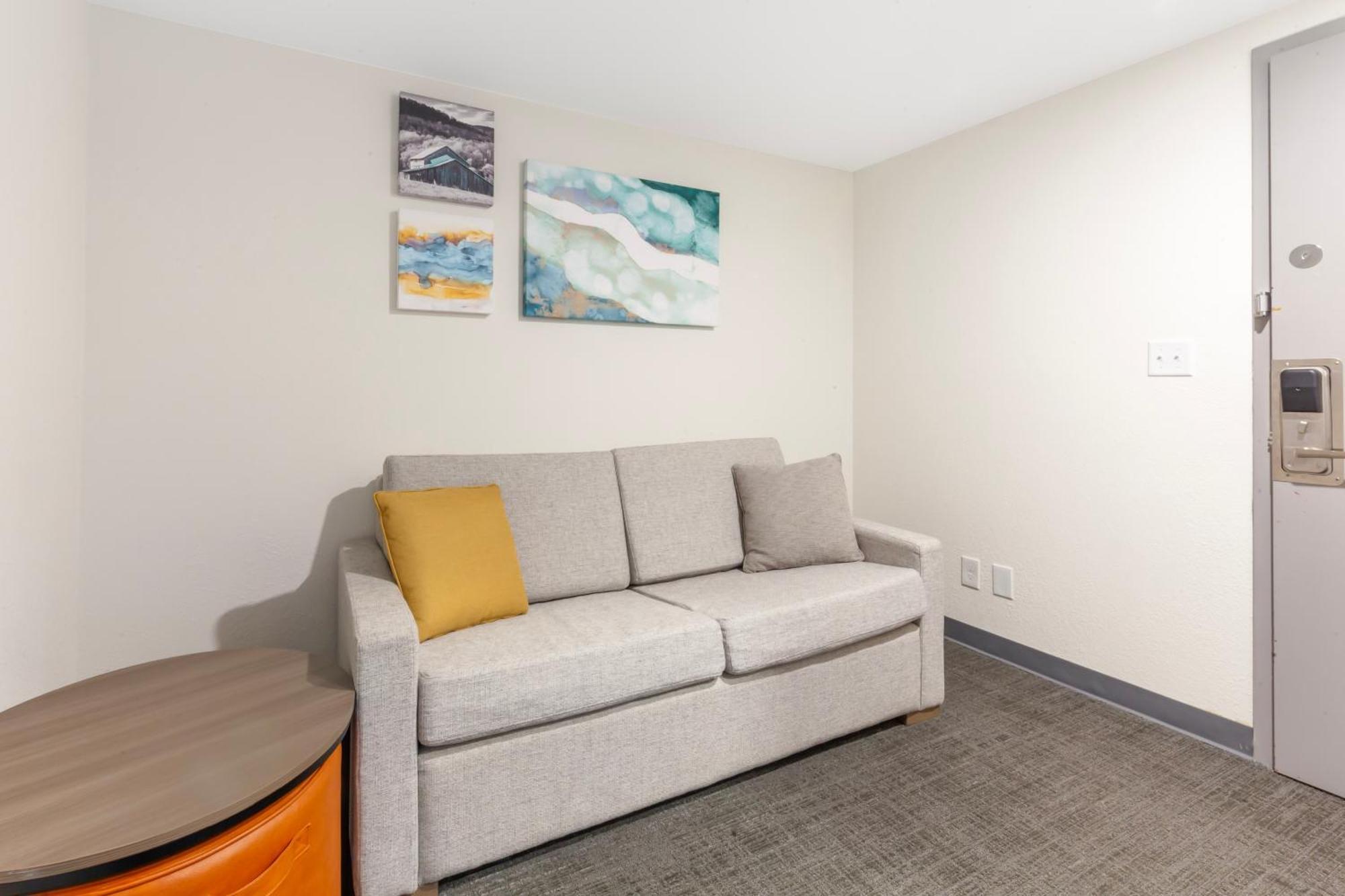 Comfort Inn & Suites Beaver Dam Buitenkant foto